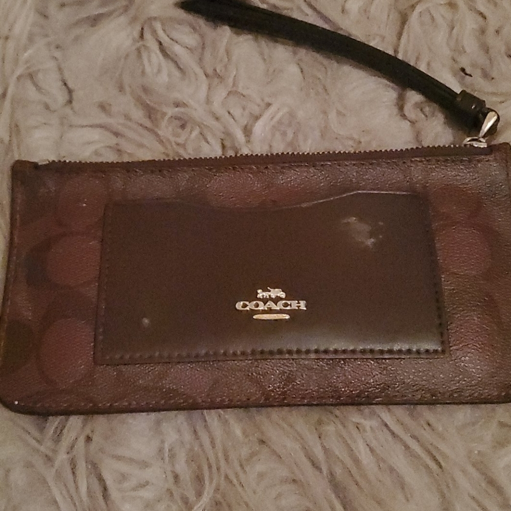 Wristlet